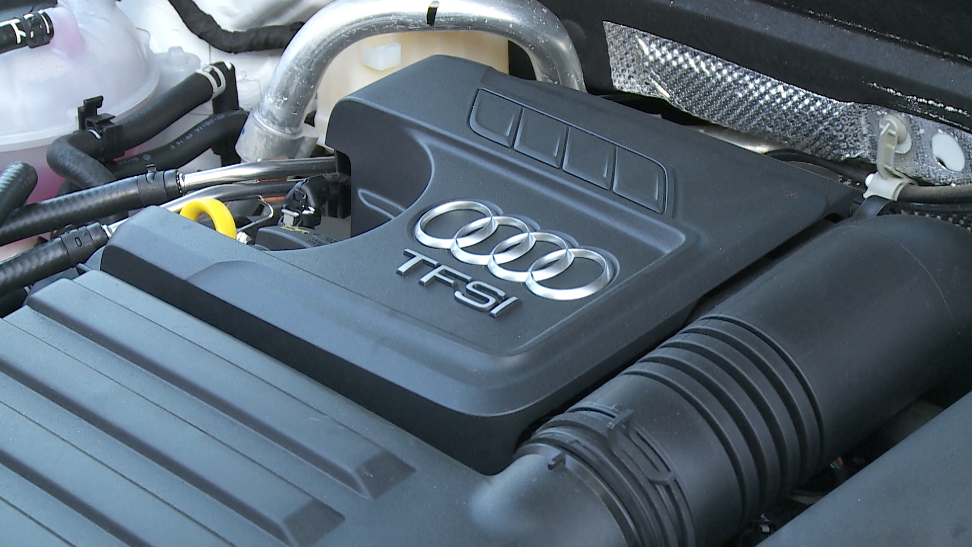 AUDI Q2 DIESEL ESTATE Electric Lease